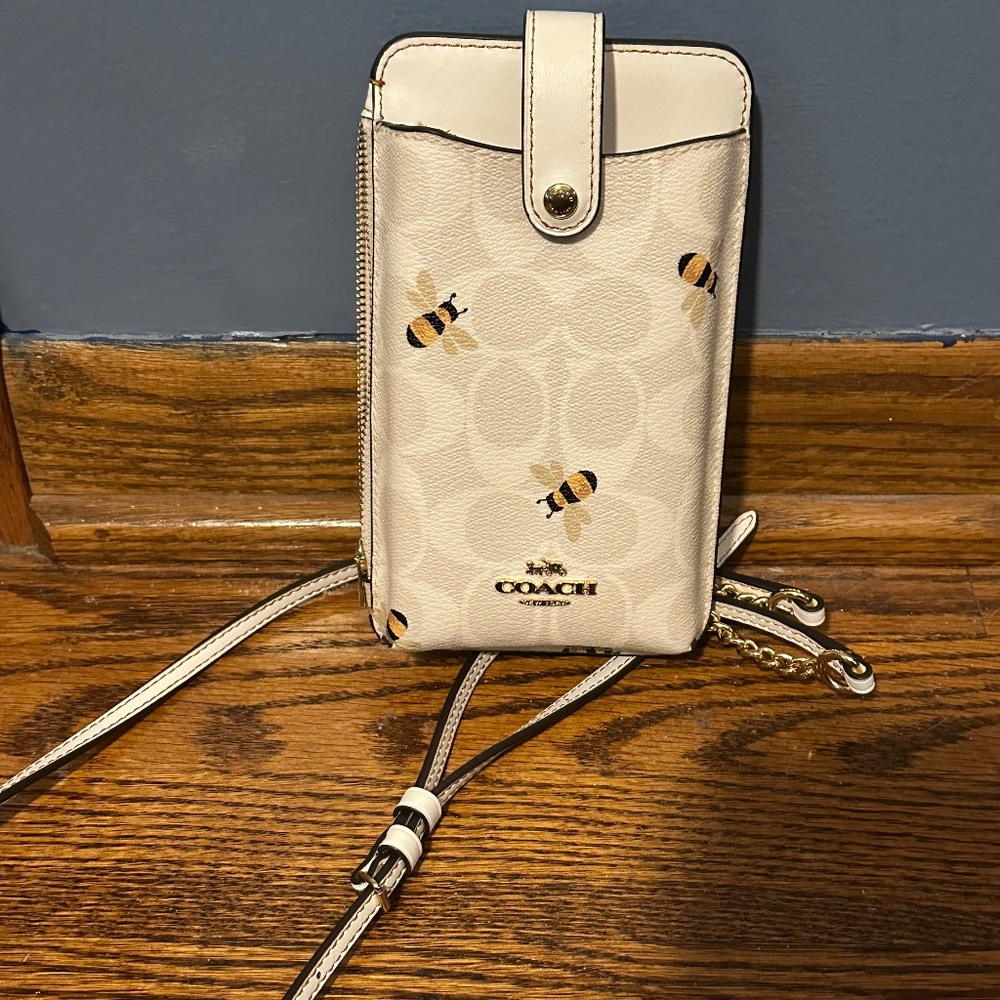 Phone crossbody bag